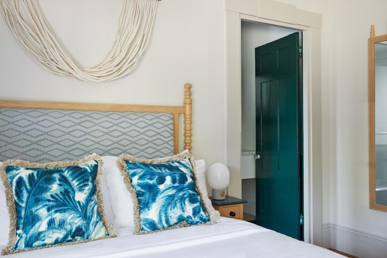 Faraway Nantucket Hotel Exterior photo
