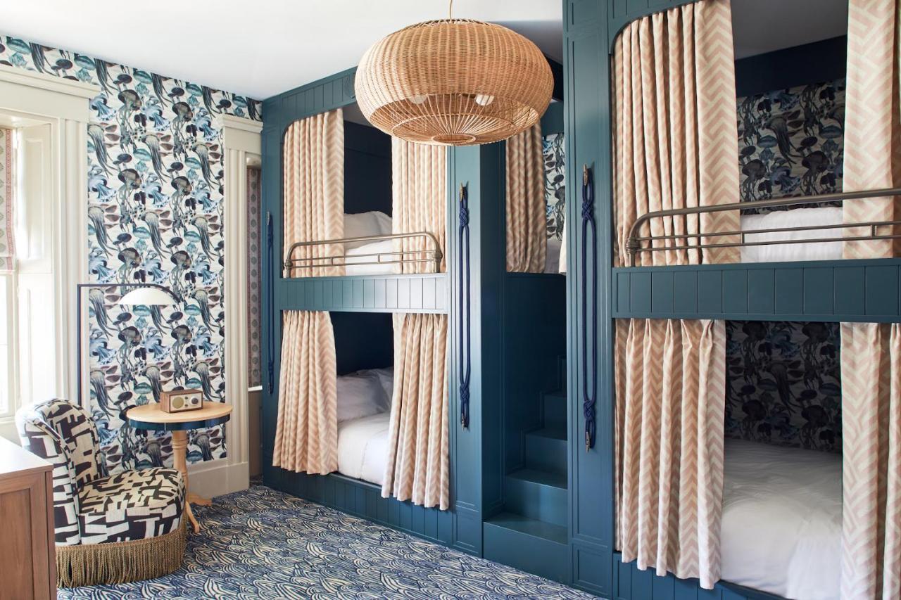 Faraway Nantucket Hotel Exterior photo