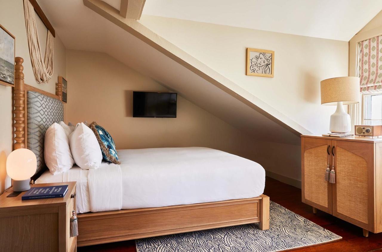 Faraway Nantucket Hotel Exterior photo